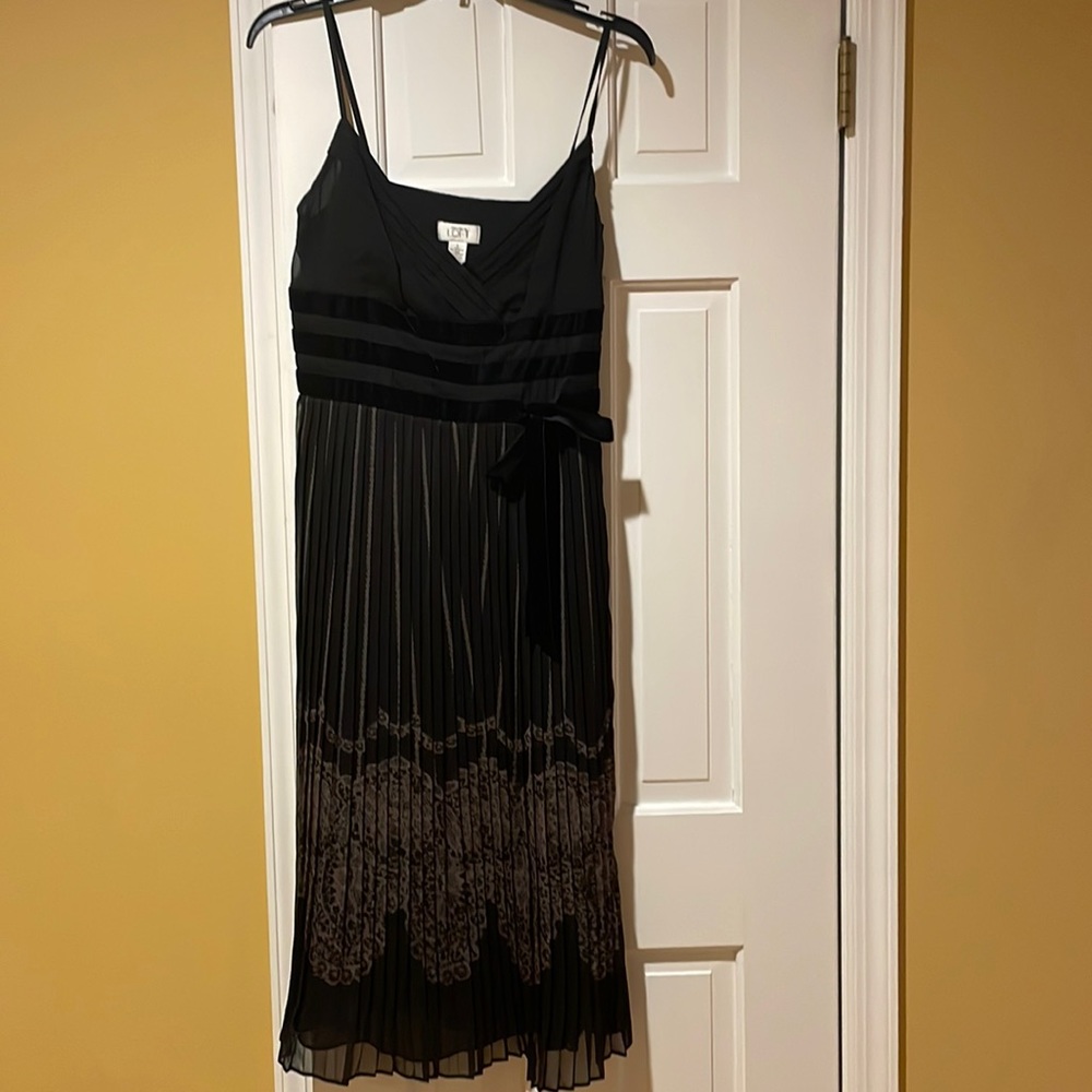 Size 4 black Loft dress
